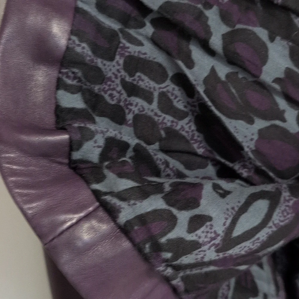 Danier Y2K Plum Purple Leather Safari Field Jacket SIze XS P2P 19" - Picture 11 of 11